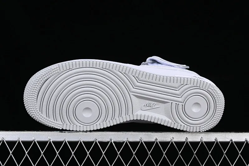 All Categories Nk Air Force 1 Air Force Series Nk Air Force 1 Mid Air Force Mid Nk Air Force 1'07 Mid Beige Silver Stars Air Force One Mid Casual Sneakers WP5623-836